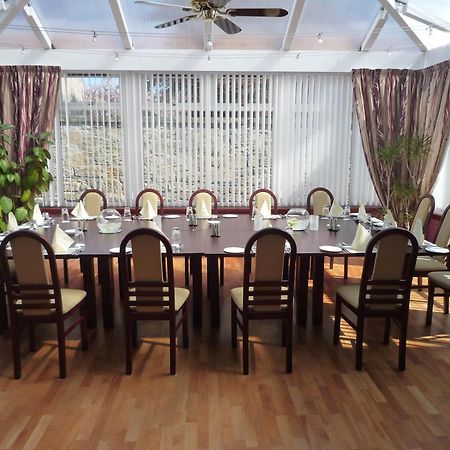 Sunninghill Hotel إلجين المظهر الخارجي الصورة