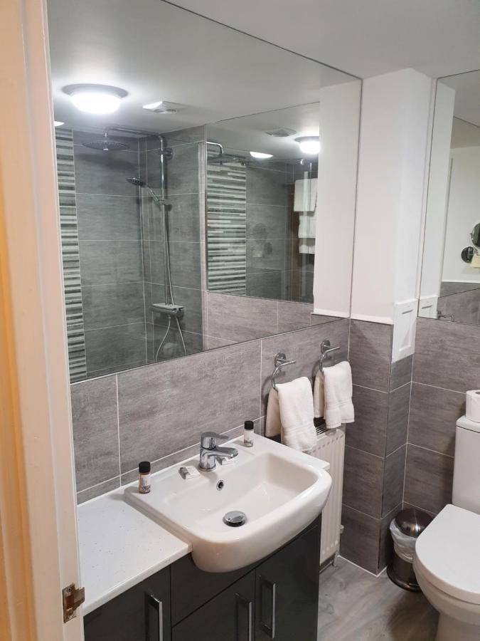 Sunninghill Hotel إلجين المظهر الخارجي الصورة