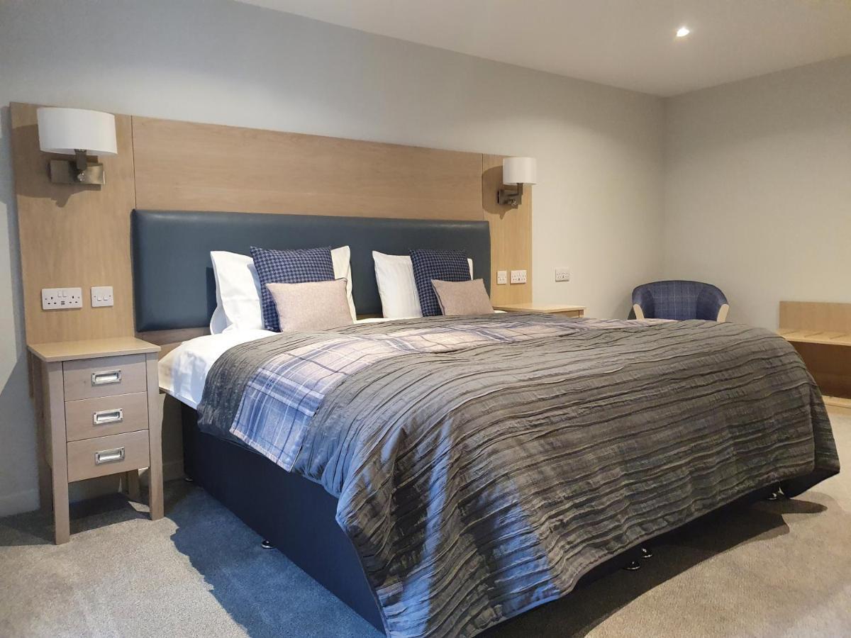 Sunninghill Hotel إلجين المظهر الخارجي الصورة