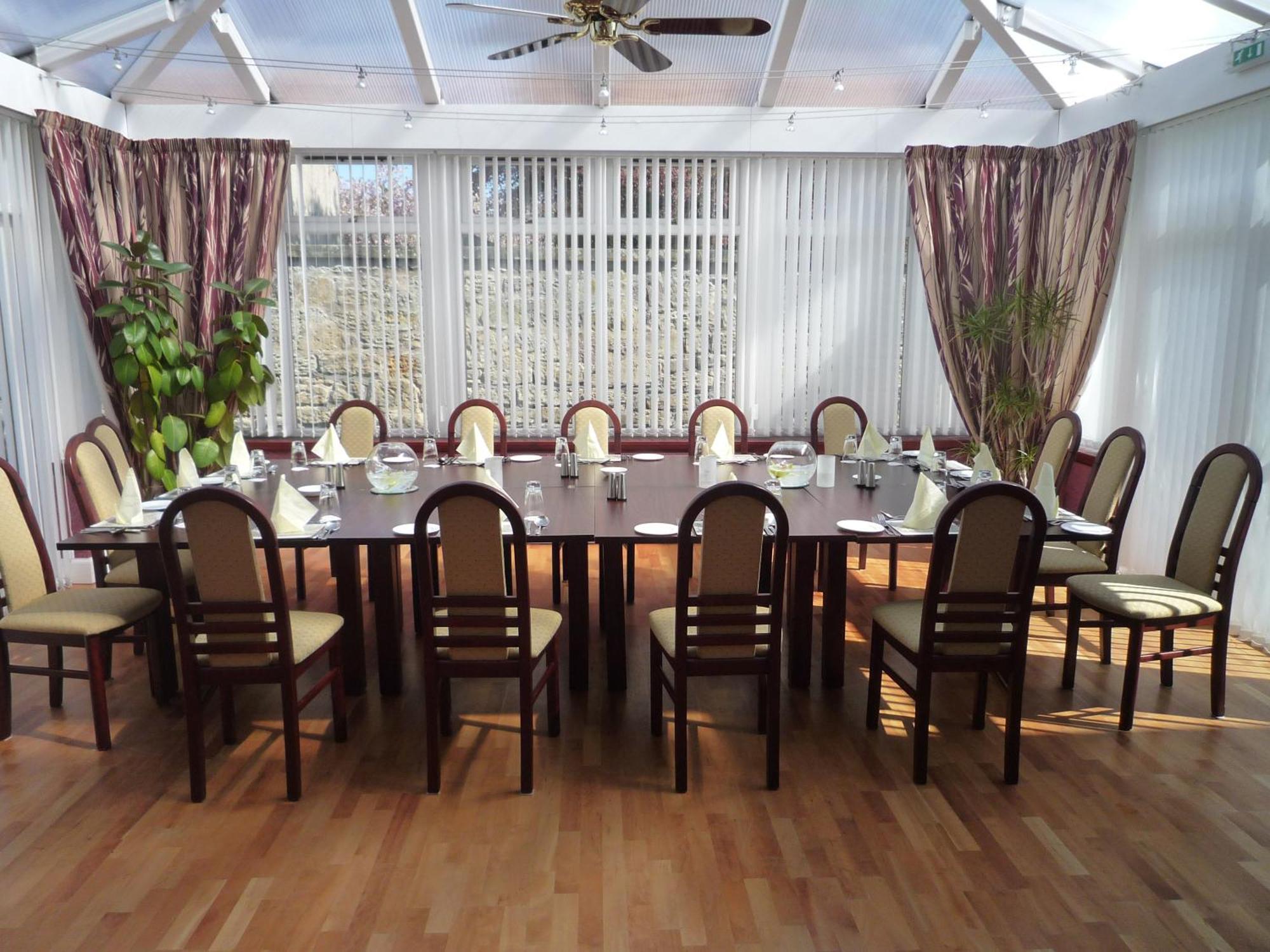 Sunninghill Hotel إلجين المظهر الخارجي الصورة